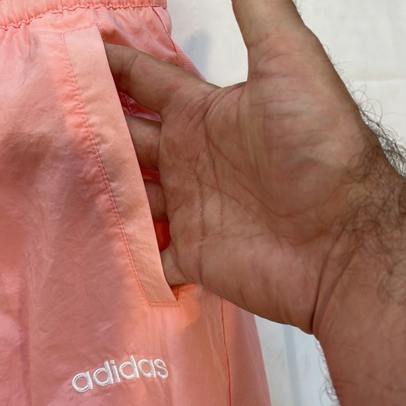 Adidas women’s windbreak/ workout pants NWT Size XL - Picture 4 of 13